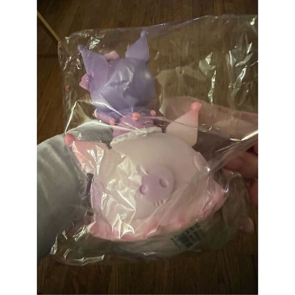 Kuromi LED 3D Nightlight - Picture 3 of 5